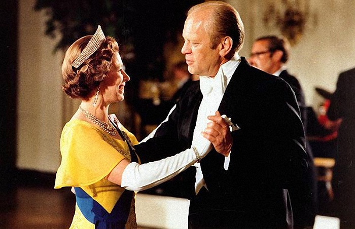 Джеральд Форд с Королевой на званом обеде в честь королевской четы в Белом доме, 1976 год