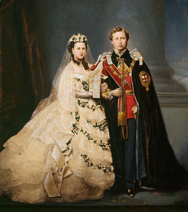 Принцесса Александра в свадебном платье и принц Эдуард, будущий король Эдуард VII
