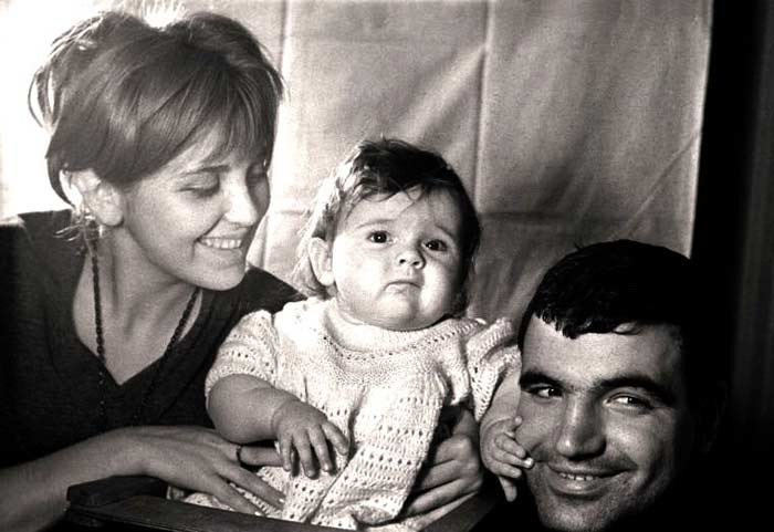 Геннадий Шпаликов, его вторая жена Инна Гулая и дочка Даша