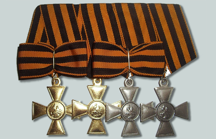 Лазаренко был обладателем всех 4 Георгиевских крестов. /Фото: ic.pics.livejournal.com
