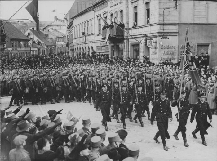 Гитлеровцы в Клайпеде, 1939. /Фото: waralbum.ru