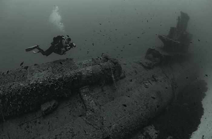 Подводные работы дайверов. /Фото: 3.bp.blogspot.com