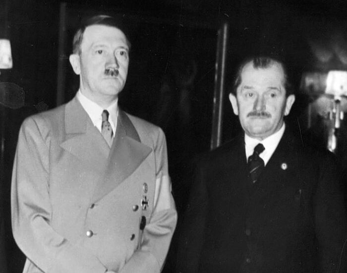 Порше и Гитлер. /Фото: feedcars.ru