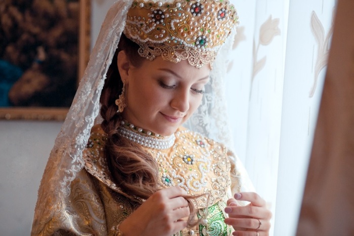 Надевать чужой свадебный наряд было нельзя. /Фото: perfection-shoes.ru