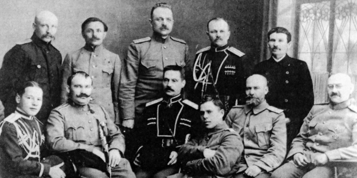 Генерал Семенов и маньчжурские белогвардейцы. /Фото: i.pinimg.com