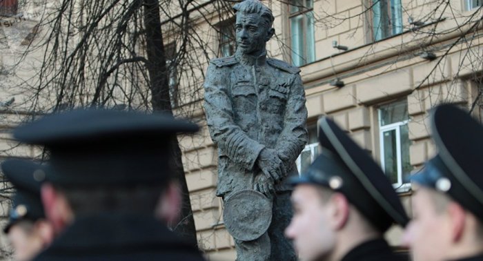 Памятник герою-подводнику. /Фото: cdn1.img.sputnik.md