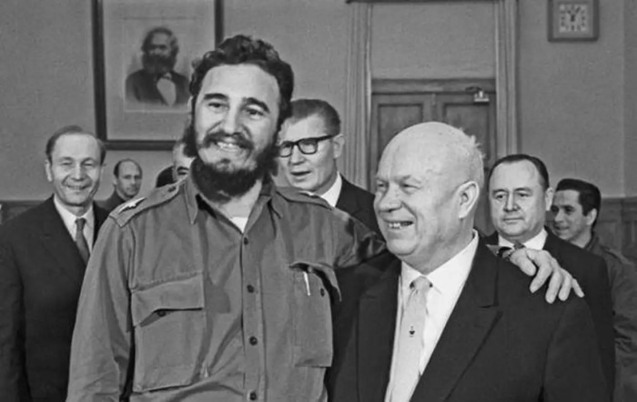 Фидель Кастро в СССР (1963 г.). /Фото: r3.mt.ru