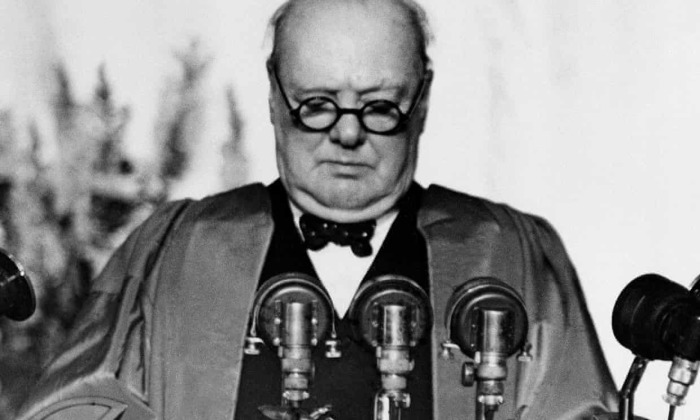 Уинстон Черчилль произносит знаменитую Фултонскую речь. /Фото: thetop10news.com