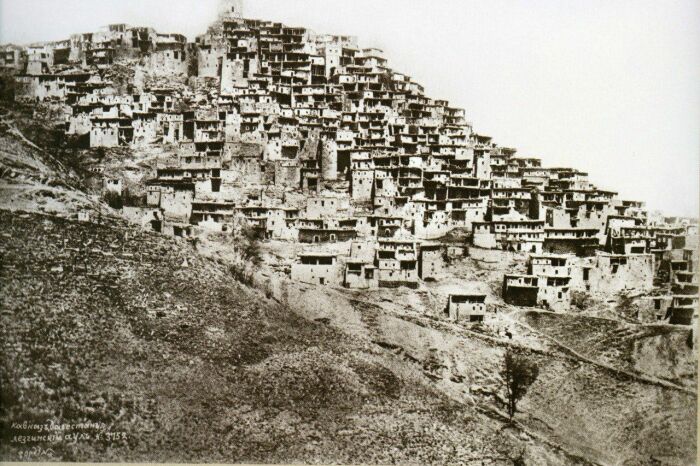 Дагестанский аул 19 века. /Фото: i.pinimg.com