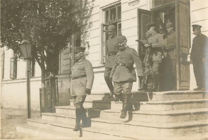 Немецкий режим в Крыму 1918-го. /Фото: i0.wp.com