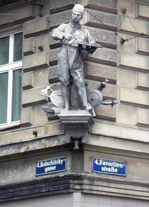 Памятник Юрию Францу Кульчицкому в Вене./Фото: alan.ucoz.lv