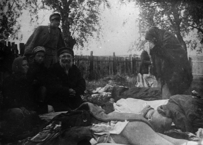 Жертвы погрома в Черкассах. 23.06.1920./Фото: gdb.rferl.org