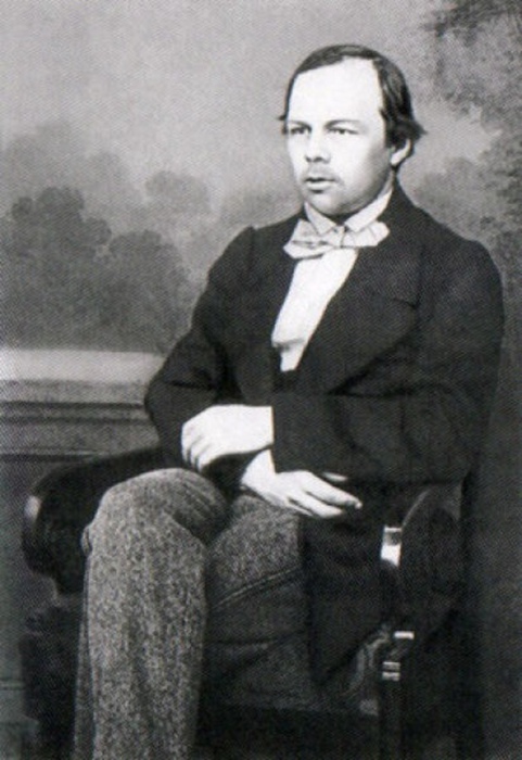 Портрет Достоевского в молодости.