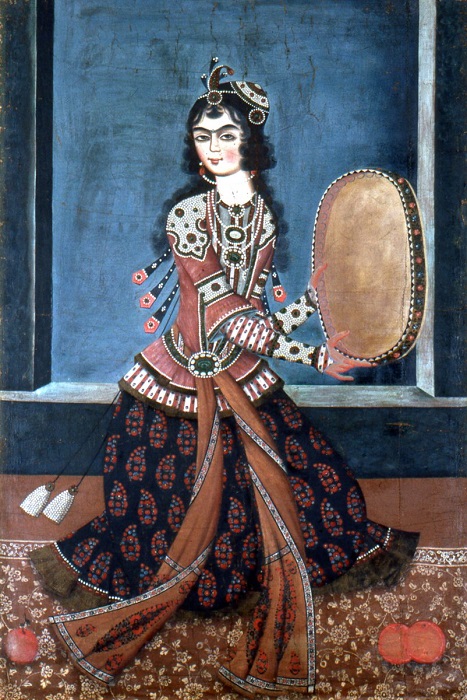 Танцующая с бубном, Иран, XIX век.