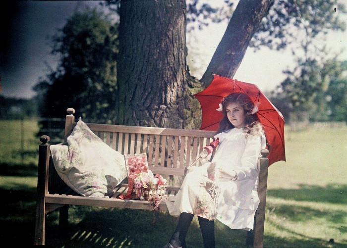 Двенадцатилетняя Ирис Лэнг в 1910 году.