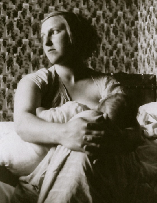 Мари-Терез с дочерью от Пикассо.