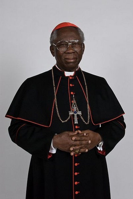 Очередным папой Римским африканского происхождения мог стать кардинал Питер Кодво Тарксон родом из Ганы. Многие считали, что он станет преемником предпоследнего папы. Этого не случилось, но не стоит сбрасывать Тарксона со счетов.