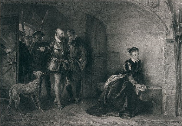 Мария Тюдор подумывала казнить сестру, но под давлением министров поместила её в Тауэр.