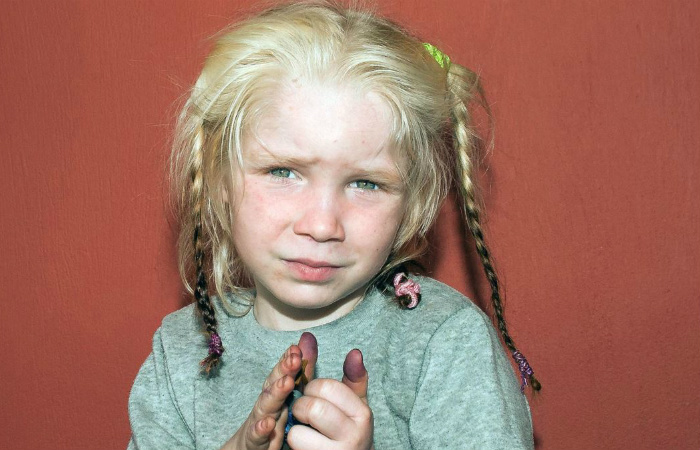 Белокурая Мария: тайны, стоявшие за девочкой, найденной в цыганском таборе в 2013 году.