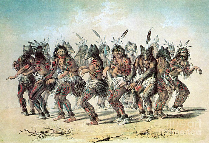 В жизни индейцев танцы занимали большое место, чаще всего как часть обрядов. Но иногда танцевали просто на праздник.