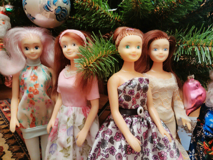 Фотография из сообщества Куклы Диана, Кристина, Вероника, игрушки 90х (https://vk.com/bela_russian_fashion_dolls).