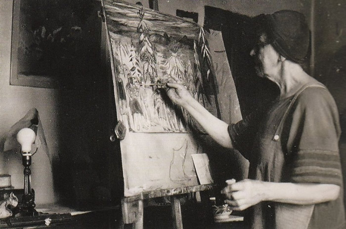 Марианна Веревкина в своей мастерской.