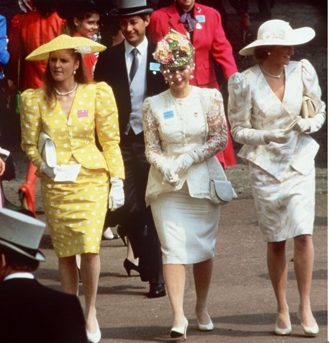 Леди Ди и герцогиня Сара Фергюсон знали толк в рукавах. /Фото: pinterest.com