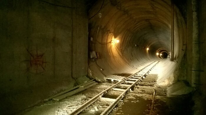 Вход в один из тоннелей. /Фото: wikipedia.org