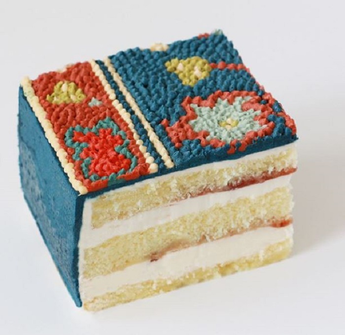 Торт, созданный по мотивам ковров Mansour, в разрезе.