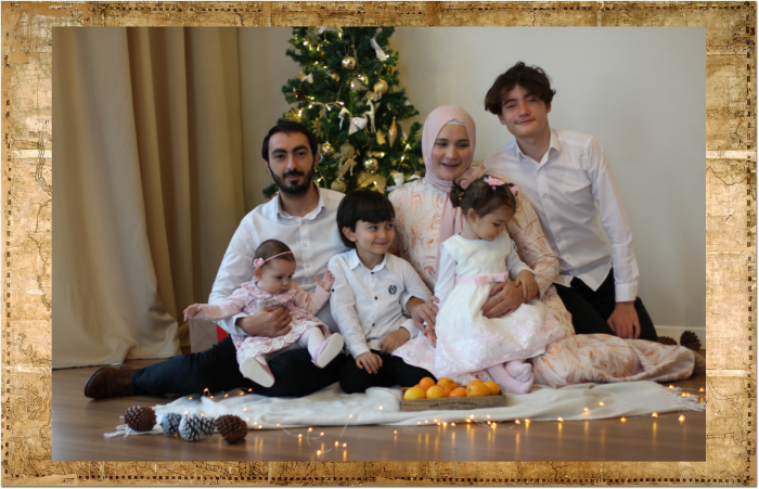 Традиционная турецкая семья в глазах родителей жениха6 не менее троих детей.