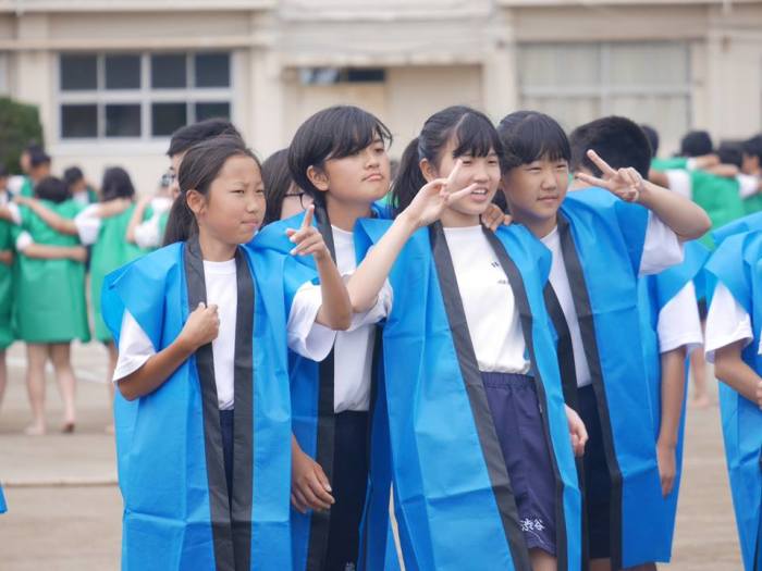 Японские школьницы. /Фото: Ю.Синалеев, Япония 