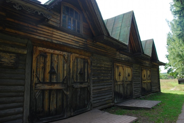 Депо. Образец деревянного зодчества начала прошлого века. /Фото:drive2.ru