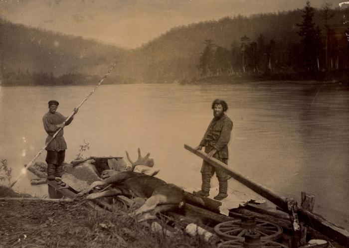 Испокон веков челдоны занимались охотой и рыболовством. /Фото:sib100.ru
