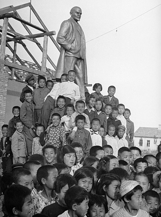 Корейские дети  Узбекистане. /Фото: regnum.ru