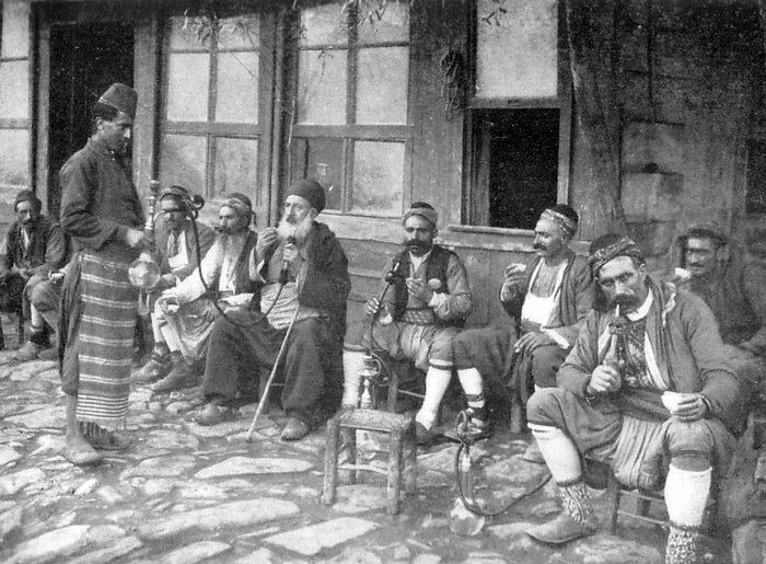 1905 год, кофейня в Стамбуле. Источник: commons.wikimedia.org