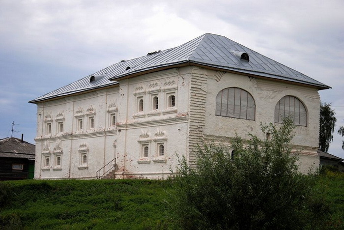 Дом в Холмогорах, где содержалось брауншвейгское семейство