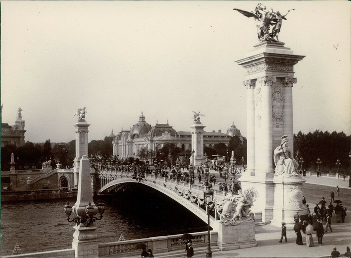 Мост Александра III в Париже