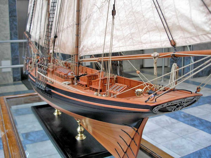 Модель яхты «Королева Виктория», подаренной английским двором Николаю I