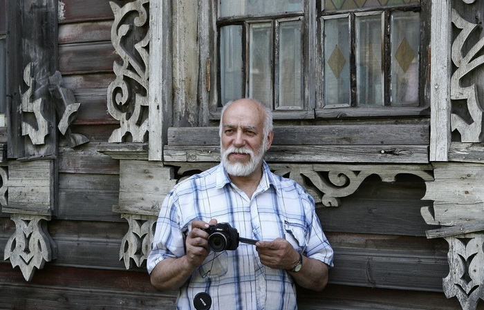 Леонид Стариков, чьими усилиями дом был сохранен до недавнего времени. Источник: severreal.org