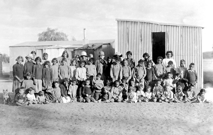 Трагедия украденных поколений: зачем у аборигенов Австралии отнимали детей