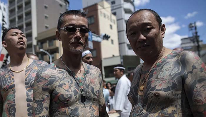 Татуировки - важный атрибут принадлежности к якудза. Сегодня эту традицию соблюдают около 70% японских гангстеров 