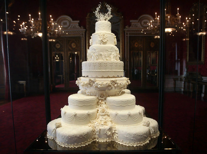 Торт, приготовленный для свадьбы принца Уильяма и Кейт Миддлтон