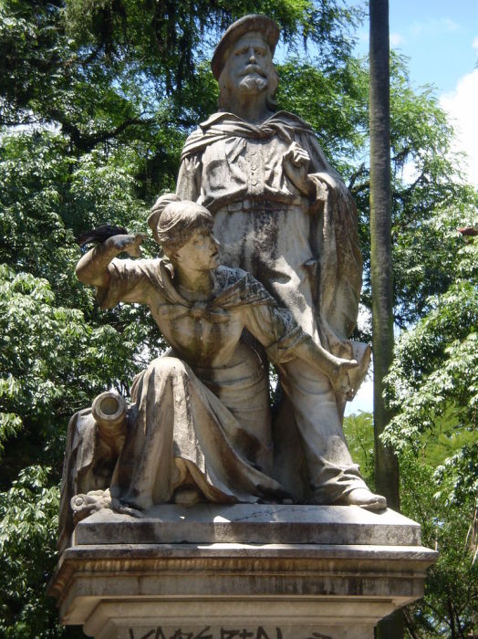 Памятник Аните и Джузеппе Гарибальди в Порту-Алегри, Бразилия