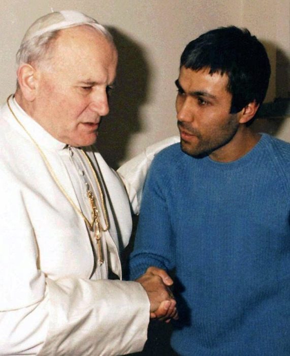 Разговор Иоанна Павла II и Агджи