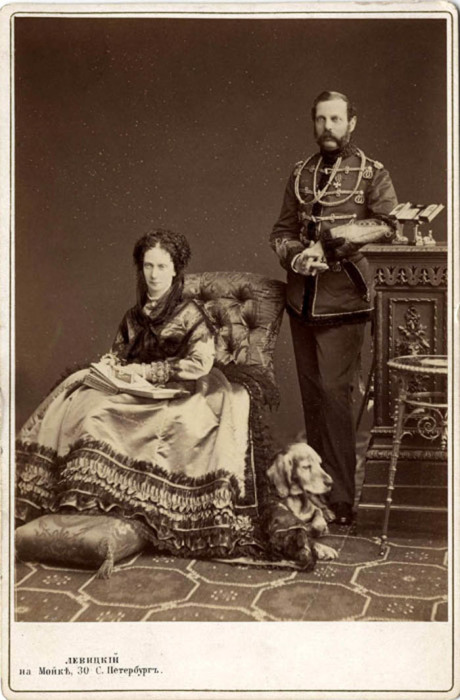 Императрица Мария Александровна с супругом Императором Александром II (фотография Левицкого)