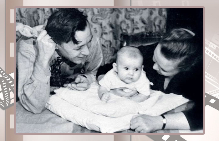Борис Чирков с женой и дочерью.