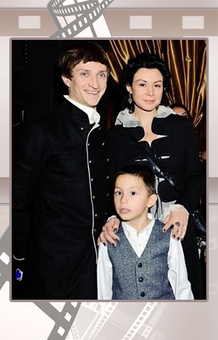 Юрий Чурсин с женой и сыном.