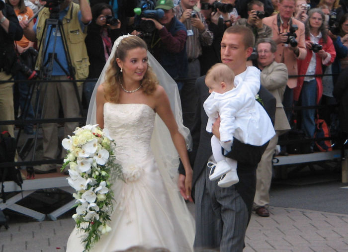 Принц Луи, Тесси Антони и их сын Габриэль в день свадьбы. / Фото: www.wikimedia.org