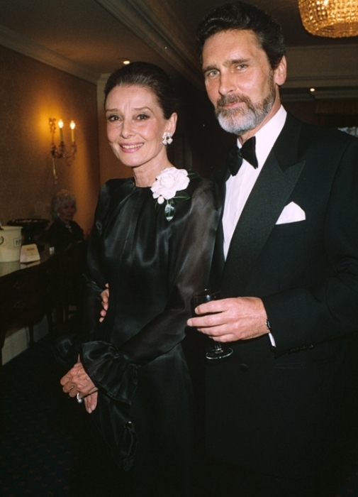 Одри Хепбёрн и Роберт Уолдер. / Фото: www.cinemaclassico.com