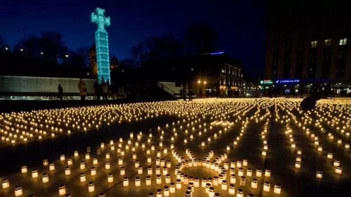 Акция памяти жертв депортации в Эстонии. / Фото: www.estonianworld.com